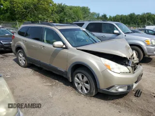 2010 Subaru Outback Limited Power Moon z VIN 4S4BRBKC7A3342851, wystawiony jako Copart lot #58939705 z przebiegiem 253 894 mil mil oraz Szkoda całkowita • Salvage title. Historia ofert i sprzedaży dostępna na DreamBid. Obrazek 4.