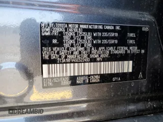 2025 Toyota RAV4 XLE Premium with VIN 2T3A1RFV4SC522493, listed as a Copart auction lot 58569445 with 14 mi miles and Salvage title. Bid and sale history available at DreamBid. Image 13.