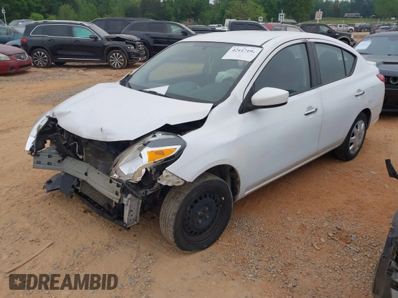 2019 Nissan Versa SV z VIN 3N1CN7AP9KL842119, wystawiony jako IAAI lot #42117192 z przebiegiem 102 475 mil mil oraz . Historia ofert i sprzedaży dostępna na DreamBid. Obrazek 17.