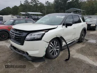 2024 Nissan Pathfinder Platinum with VIN 5N1DR3DG0RC217605, listed as a Copart auction lot 81822894 with 7,374 mi miles and Salvage Title. Bid and sale history available at carsss.com. Image 1.