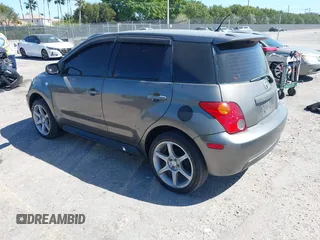 2005 Scion xA z VIN JTKKT624450127059, wystawiony jako IAAI lot #41828241 z przebiegiem 173 352 mil mil oraz . Historia ofert i sprzedaży dostępna na DreamBid. Obrazek 3.