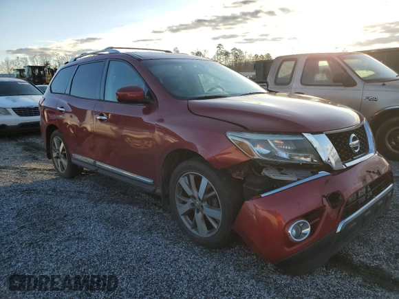 2014 Nissan Pathfinder Platinum with VIN 5N1AR2MM8EC727715, listed as a Copart auction lot 48992395 with 165,048 mi miles and Salvage title. Bid and sale history available at DreamBid. Image 4.