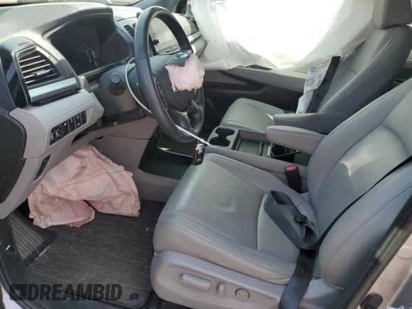 2022 Honda Odyssey Touring с VIN 5FNRL6H85NB056617, выставлен на аукционе Copart как лот 59208295 с пробегом 26 000 миль миль и Списание • Salvage title. История ставок и продаж доступна на DreamBid. Изображение 7.