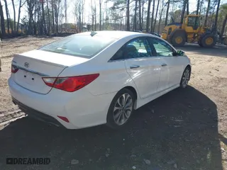 2014 Hyundai Sonata SE with VIN 5NPEC4AC8EH862115, listed as a IAAI auction lot 41869068 with 137,907 mi miles. Bid and sale history available at carsss.com. Image 4.