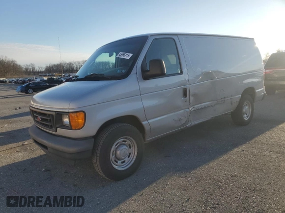 2004 Ford Econoline Cargo with VIN 1FTRE14W94HA14063, listed as a Copart auction lot 45966115 with 174,188 mi miles and Salvage Title. Bid and sale history available at carsss.com. Image 1.