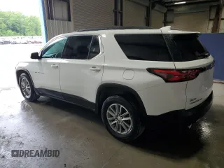 2022 Chevrolet Traverse LT z VIN 1GNEVHKW2NJ105266, wystawiony jako Copart lot #57639415 z przebiegiem 97 798 mil mil oraz Czysty tytuł • Clean title. Historia ofert i sprzedaży dostępna na DreamBid. Obrazek 2.