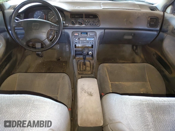 1996 Honda Accord LX with VIN 1HGCD5636TA175370, listed as a Copart auction lot 50456175 with 294,777 mi miles and Salvage Title. Bid and sale history available at DreamBid. Image 8.