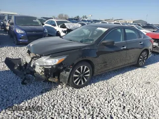 2017 Nissan Altima SL with VIN 1N4AL3AP0HC285744, listed as a Copart auction lot 43546384 with 98,400 mi miles and Salvage title. Bid and sale history available at DreamBid. Image 1.