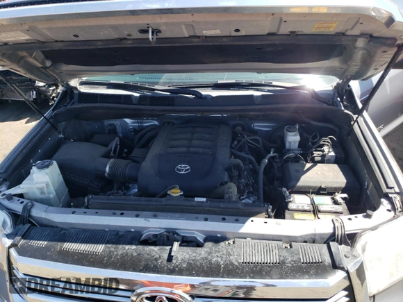 2017 Toyota Tundra 2WD SR5 with VIN 5TFEW5F15HX224868, listed as a Copart auction lot 71040654 with 117,822 mi miles and Salvage Title. Bid and sale history available at carsss.com. Image 10.
