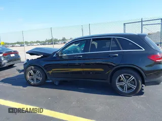 2020 Mercedes-Benz GLC 300 with VIN W1N0G8DB1LF791414, listed as a IAAI auction lot 42321131 with 82,775 mi miles and . Bid and sale history available at DreamBid. Image 14.