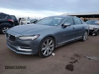 2018 Volvo S90 Inscription z VIN LVY992ML8JP038137, wystawiony jako Copart lot #84854314 z przebiegiem 90 050 mil mil oraz Szkody całkowita. Historia ofert i sprzedaży dostępna na DreamBid. Obrazek 1.
