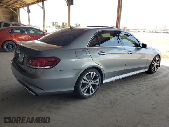 2014 Mercedes-Benz E 350 Sport with VIN WDDHF5KB5EA939150, listed as a Copart auction lot 60912775 with 121,764 mi miles and Salvage title. Bid and sale history available at DreamBid. Image 3.