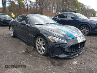2018 Maserati GranTurismo Sport with VIN ZAM45VLA9J0270166, listed as a IAAI auction lot 41200622 with 25,476 mi miles. Bid and sale history available at carsss.com. Image 1.