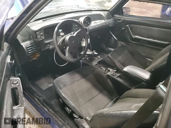 1989 Ford Mustang z VIN 1FABP41A9KF195833, wystawiony jako Copart lot #51102975 z przebiegiem 39 598 mil mil oraz Szkoda całkowita • Salvage title. Historia ofert i sprzedaży dostępna na DreamBid. Obrazek 8.