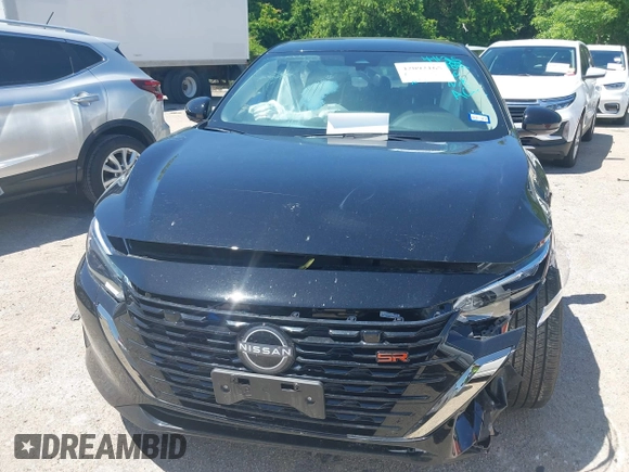 2025 Nissan Sentra SR with VIN 3N1AB8DV3SY306687, listed as a IAAI auction lot 42092165 with 3,676 mi miles and . Bid and sale history available at DreamBid. Image 12.