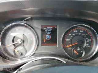 2014 Dodge Charger SE with VIN 2C3CDXBG1EH114505, listed as a Copart auction lot 45135075 with 160,943 mi miles and Salvage Title. Bid and sale history available at carsss.com. Image 9.
