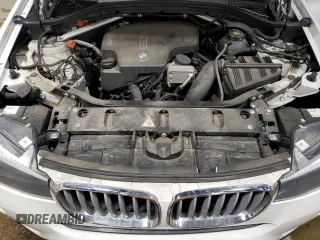 2016 BMW X3 xDrive28i z VIN 5UXWX9C5XG0D84835, wystawiony jako Copart lot #56165305 z przebiegiem 71 878 mil mil oraz Szkoda całkowita • Salvage title. Historia ofert i sprzedaży dostępna na DreamBid. Obrazek 12.