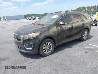 2016 Kia Sorento LX with VIN 5XYPG4A3XGG083872, listed as a IAAI auction lot 42093148 with 98,056 mi miles. Bid and sale history available at carsss.com. Image 17.