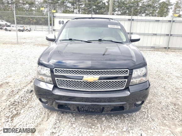 2013 Chevrolet Avalanche LTZ with VIN 3GNMCGE07DG198370, listed as a Copart auction lot 43990185 with 125,944 mi miles and Salvage Title. Bid and sale history available at carsss.com. Image 5.