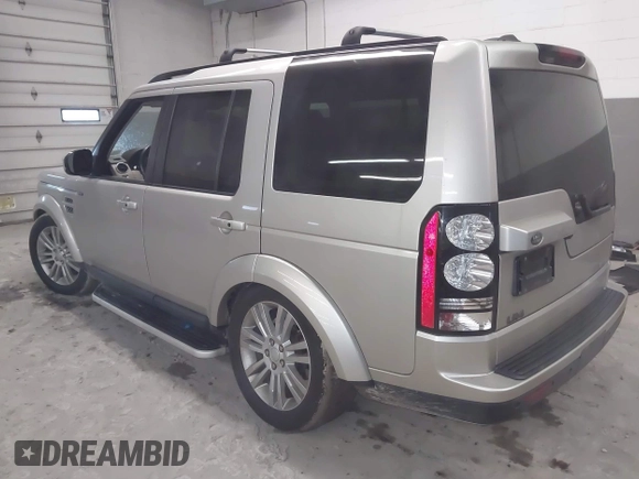 2016 Land Rover LR4 HSE Lux с VIN SALAK2V61GA807860, выставлен на аукционе IAAI как лот 42052264 с пробегом 175 301 миль миль и . История ставок и продаж доступна на DreamBid. Изображение 3.