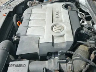 2013 Volkswagen Jetta TDI w/Premium/Nav with VIN 3VWLL7AJ2DM372735, listed as a IAAI auction lot 42998512 with 97,139 mi miles and . Bid and sale history available at DreamBid. Image 12.