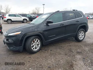 2018 Jeep Cherokee Latitude Plus with VIN 1C4PJMLX2JD522232, listed as a IAAI auction lot 41466414 with 119,383 mi miles and . Bid and sale history available at DreamBid. Image 2.