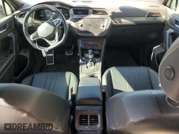 2022 Volkswagen Tiguan SE R-Line Black with VIN 3VVCB7AX1NM038645, listed as a Copart auction lot 53868295 with 78,371 mi miles and Salvage title. Bid and sale history available at DreamBid. Image 8.