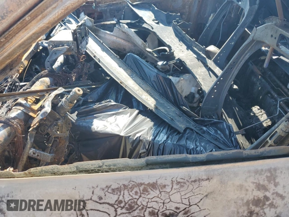 2022 Toyota RAV4 Hybrid XLE z VIN 4T3RWRFV6NU082400, wystawiony jako Copart lot #61646035 z przebiegiem Nie podano mil oraz Szkoda całkowita • Salvage title. Historia ofert i sprzedaży dostępna na DreamBid. Obrazek 7.