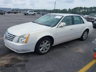 2007 Cadillac DTS Luxury I z VIN 1G6KD57Y67U123765, wystawiony jako IAAI lot #42495242 z przebiegiem 56 193 mil mil oraz . Historia ofert i sprzedaży dostępna na DreamBid. Obrazek 2.
