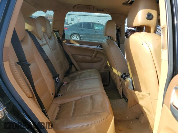 2006 Porsche Cayenne with VIN WP1AA29P86LA23867, listed as a Copart auction lot 69877494 with 197,416 mi miles and Salvage Title. Bid and sale history available at carsss.com. Image 11.