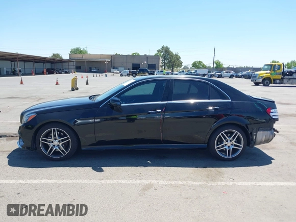 2014 Mercedes-Benz E 350 Sport with VIN WDDHF5KB1EB003746, listed as a IAAI auction lot 42206697 with 96,610 mi miles and . Bid and sale history available at DreamBid. Image 15.
