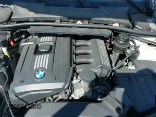 2012 BMW 3 Series 328i с VIN WBADW3C5XCE823077, выставлен на аукционе IAAI как лот 41552466 с пробегом 133 228 миль миль и . История ставок и продаж доступна на DreamBid. Изображение 21.