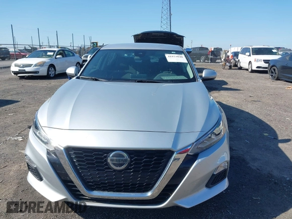2021 Nissan Altima SV with VIN 1N4BL4DV7MN413139, listed as a IAAI auction lot 41973040 with 55,678 mi miles and . Bid and sale history available at DreamBid. Image 12.