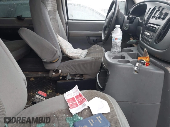 2003 Ford Econoline Passenger XL with VIN 1FBSS31L13HA69576, listed as a IAAI auction lot 41818210 with 240,315 mi miles and . Bid and sale history available at DreamBid. Image 5.