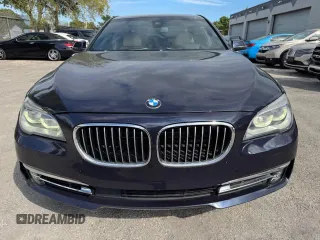 2015 BMW 7 Series 750i xDrive with VIN WBAYB6C5XFD965910, listed as a Copart auction lot 47488765 with 173,486 mi miles and Salvage Title. Bid and sale history available at carsss.com. Image 5.