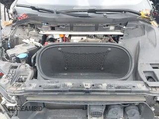 2019 Jaguar I-PACE HSE with VIN SADHD2S11K1F75415, listed as a IAAI auction lot 41037733 with 58,573 mi miles. Bid and sale history available at carsss.com. Image 10.