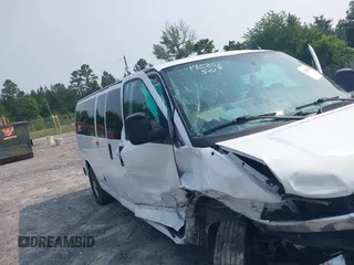 2016 Chevrolet Express Passenger LT with VIN 1GAZGPFG8G1172208, listed as a IAAI auction lot 42405250 with 326,456 mi miles and . Bid and sale history available at DreamBid. Image 17.