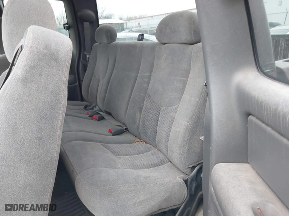 2003 Chevrolet Silverado 1500 LS with VIN 2GCEK19TX31219785, listed as a IAAI auction lot 41716084 with 297,991 mi miles. Bid and sale history available at carsss.com. Image 8.