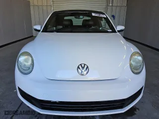 2012 Volkswagen Beetle 2.5L w/Sun/Sound/Nav PZEV with VIN 3VWHP7AT5CM638470, listed as a Copart auction lot 83471284 with 87,912 mi miles and Clean Title. Bid and sale history available at carsss.com. Image 5.
