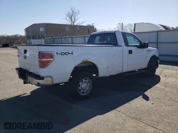 2014 Ford F-150 XL z VIN 1FTMF1EM5EKE49803, wystawiony jako Copart lot #49859345 z przebiegiem 305 385 mil mil oraz Czysty tytuł • Clean title. Historia ofert i sprzedaży dostępna na DreamBid. Obrazek 3.