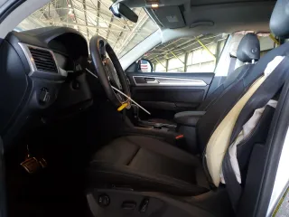 2019 Volkswagen Atlas SEL R-Line with VIN 1V2RR2CA3KC552024, listed as a Copart auction lot 55373015 with 110,655 mi miles and Salvage title. Bid and sale history available at DreamBid. Image 7.