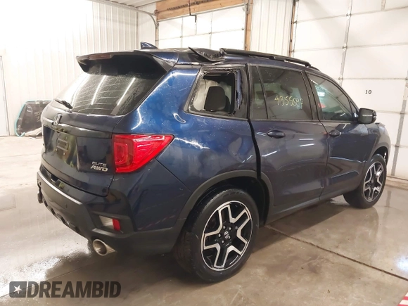 2022 Honda Passport Elite z VIN 5FNYF8H05NB013145, wystawiony jako IAAI lot #41355097 z przebiegiem 45 615 mil mil oraz . Historia ofert i sprzedaży dostępna na DreamBid. Obrazek 4.