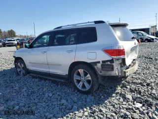 2011 Toyota Highlander Limited with VIN 5TDYK3EH0BS029902, listed as a Copart auction lot 44209425 with 243,713 mi miles and Salvage Title. Bid and sale history available at carsss.com. Image 2.