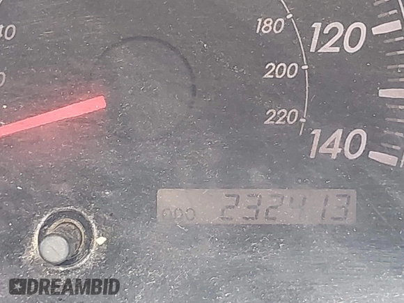 2005 Toyota Camry STD z VIN 4T1BE32K95U556765, wystawiony jako IAAI lot #42288424 z przebiegiem 232 413 mil mil oraz . Historia ofert i sprzedaży dostępna na DreamBid. Obrazek 7.