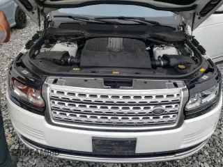 2017 Land Rover Range Rover HSE with VIN SALGS2FV1HA358780, listed as a Copart auction lot 60881385 with 18,432 mi miles and Salvage title. Bid and sale history available at DreamBid. Image 12.