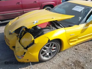 2004 Chevrolet Corvette Z06 with VIN 1G1YY12S845130805, listed as a IAAI auction lot 41411116 with 192,308 mi miles. Bid and sale history available at carsss.com. Image 6.