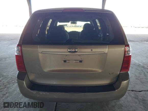 2006 Kia Sedona LX with VIN KNDMB233166051719, listed as a Copart auction lot 77015224 with 138,398 mi miles and Clean Title. Bid and sale history available at carsss.com. Image 6.