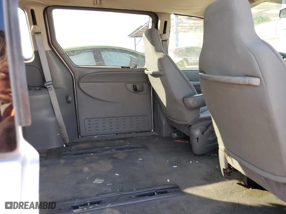 2005 Dodge Caravan SE with VIN 1D4GP25R15B203359, listed as a Copart auction lot 83019184 with 162,496 mi miles and Salvage Title. Bid and sale history available at carsss.com. Image 10.