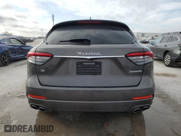 2021 Maserati Levante GT with VIN ZN661XUA8MX364794, listed as a Copart auction lot 83231954 with 23,188 mi miles and Salvage Title. Bid and sale history available at carsss.com. Image 6.