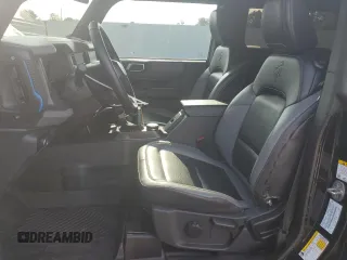 2024 Ford Bronco Black Diamond with VIN 1FMDE1AP3RLA66439, listed as a Copart auction lot 64542095 with 3,055 mi miles and Salvage title. Bid and sale history available at DreamBid. Image 7.